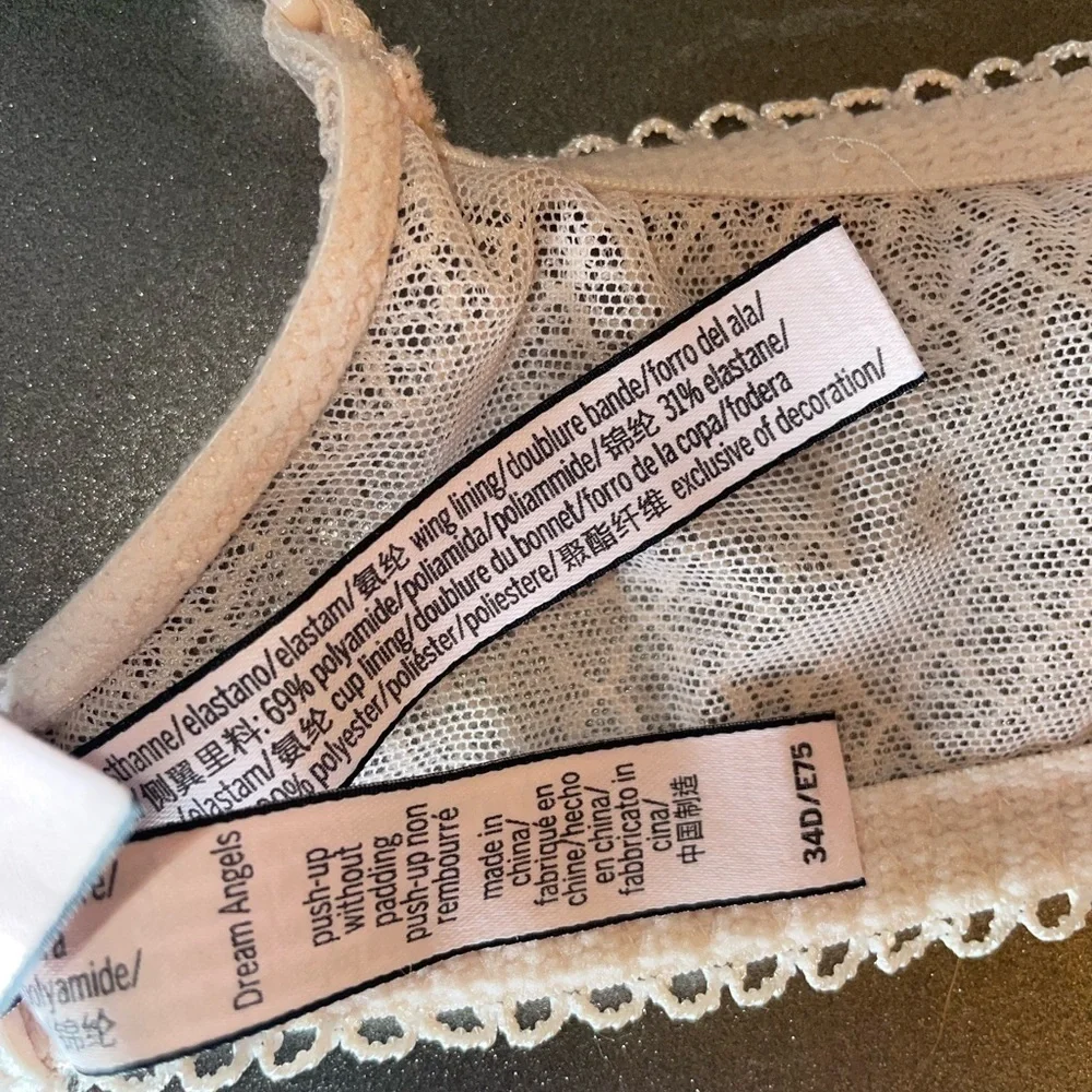 𝅺Victoria Secret Dream Angels Floral Push-up Bra 34D